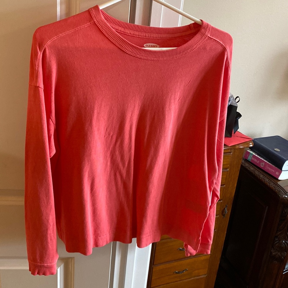 Long sleeve tee